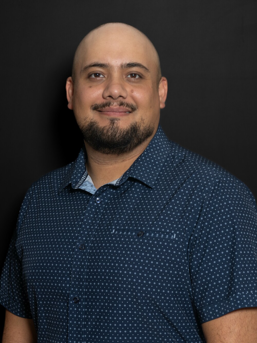 Dr. Cesar Ortiz-Ledon